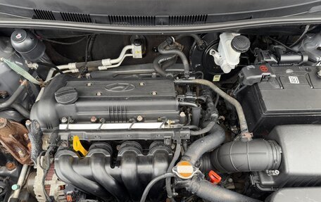 Hyundai Solaris II рестайлинг, 2011 год, 650 000 рублей, 14 фотография