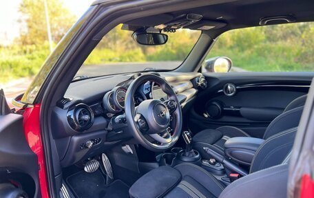 MINI Hatch, 2020 год, 3 000 000 рублей, 10 фотография