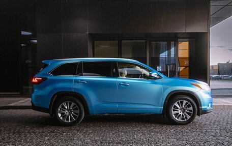 Toyota Highlander III, 2016 год, 2 850 000 рублей, 4 фотография