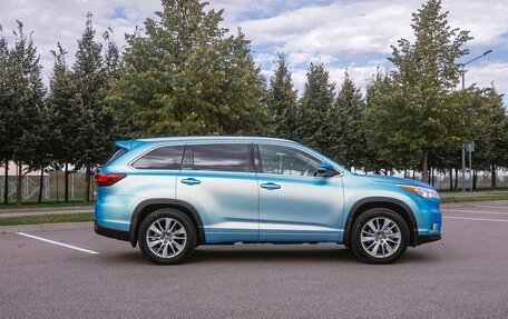 Toyota Highlander III, 2016 год, 2 850 000 рублей, 6 фотография