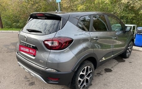 Renault Kaptur I рестайлинг, 2019 год, 1 700 000 рублей, 5 фотография