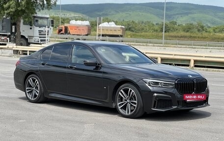 BMW 7 серия, 2019 год, 5 400 000 рублей, 2 фотография