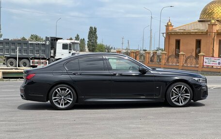 BMW 7 серия, 2019 год, 5 400 000 рублей, 3 фотография