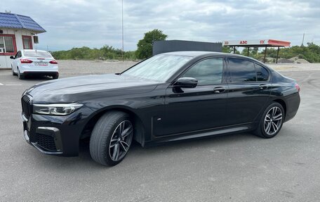 BMW 7 серия, 2019 год, 5 400 000 рублей, 17 фотография