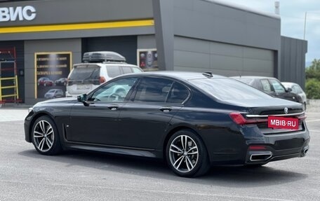 BMW 7 серия, 2019 год, 5 400 000 рублей, 8 фотография