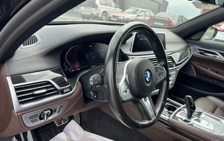 BMW 7 серия, 2019 год, 5 400 000 рублей, 34 фотография