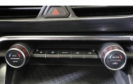 Geely Tugella FY11, 2023 год, 2 899 000 рублей, 11 фотография