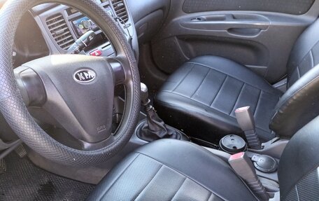 KIA Rio II, 2006 год, 450 000 рублей, 6 фотография