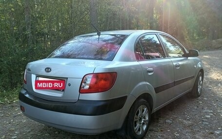 KIA Rio II, 2006 год, 450 000 рублей, 3 фотография