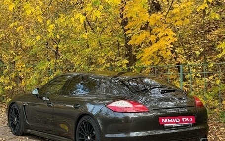 Porsche Panamera II рестайлинг, 2012 год, 3 380 000 рублей, 3 фотография