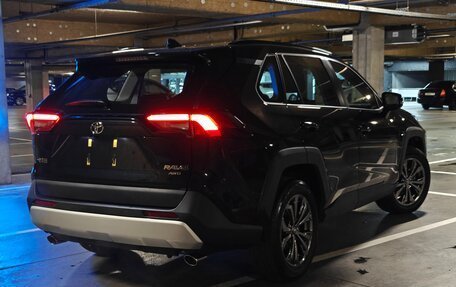 Toyota RAV4, 2025 год, 3 990 000 рублей, 2 фотография