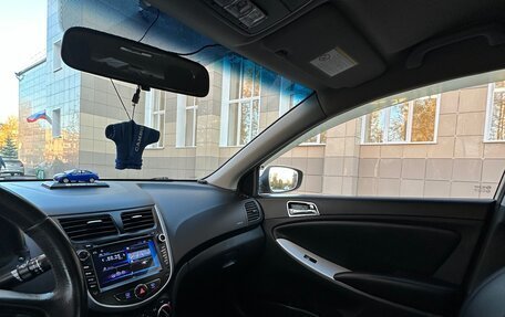 Hyundai Solaris II рестайлинг, 2012 год, 770 000 рублей, 4 фотография