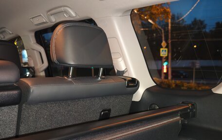 Toyota Land Cruiser Prado 150 рестайлинг 2, 2022 год, 8 300 000 рублей, 29 фотография