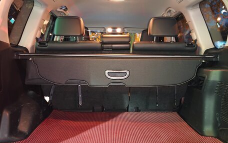 Toyota Land Cruiser Prado 150 рестайлинг 2, 2022 год, 8 300 000 рублей, 31 фотография