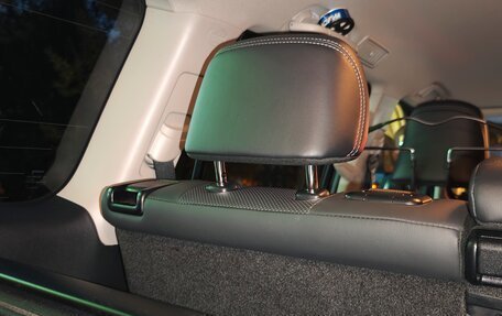 Toyota Land Cruiser Prado 150 рестайлинг 2, 2022 год, 8 300 000 рублей, 30 фотография