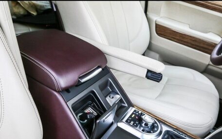 Land Rover Range Rover III, 2011 год, 4 000 000 рублей, 16 фотография