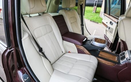 Land Rover Range Rover III, 2011 год, 4 000 000 рублей, 17 фотография