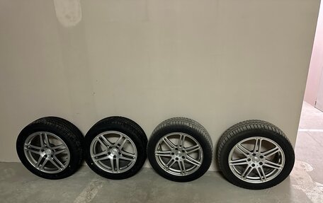 Mercedes-Benz E-Класс, 2001 год, 1 300 000 рублей, 24 фотография