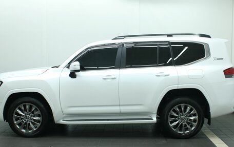 Toyota Land Cruiser, 2022 год, 10 990 000 рублей, 14 фотография