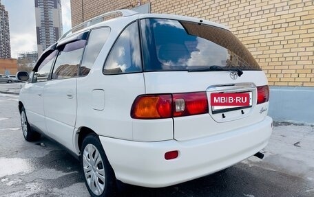 Toyota Ipsum II, 2000 год, 650 000 рублей, 6 фотография