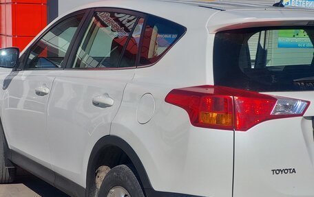 Toyota RAV4, 2014 год, 1 550 000 рублей, 3 фотография
