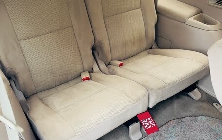 Toyota Ipsum II, 2000 год, 650 000 рублей, 37 фотография