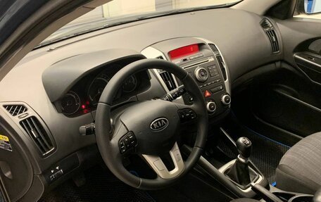 KIA cee'd I рестайлинг, 2011 год, 870 000 рублей, 13 фотография