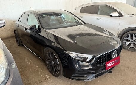 Mercedes-Benz A-Класс AMG, 2019 год, 2 700 000 рублей, 1 фотография