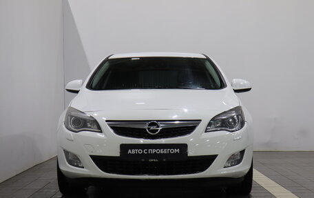 Opel Astra J, 2012 год, 724 000 рублей, 2 фотография