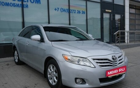 Toyota Camry, 2011 год, 1 440 000 рублей, 7 фотография