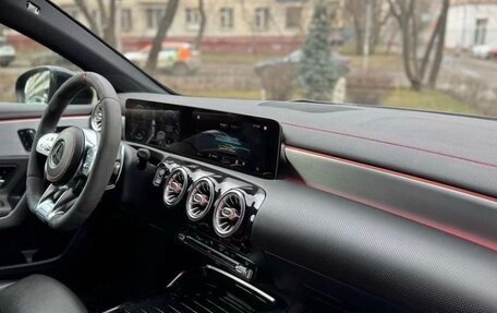 Mercedes-Benz A-Класс AMG, 2019 год, 2 700 000 рублей, 7 фотография