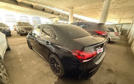 Mercedes-Benz A-Класс AMG, 2019 год, 2 700 000 рублей, 3 фотография