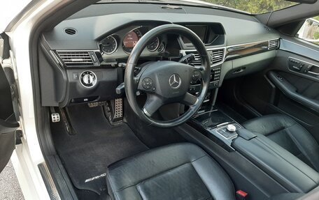 Mercedes-Benz E-Класс, 2010 год, 1 500 000 рублей, 12 фотография