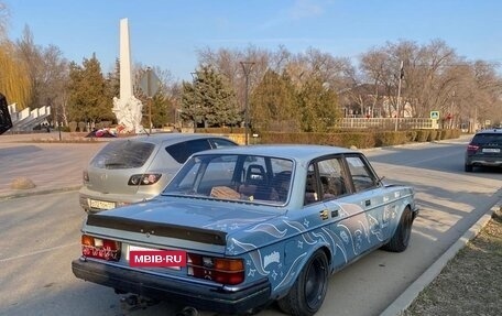 Volvo 240 Series, 1983 год, 170 000 рублей, 2 фотография