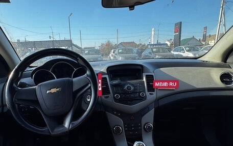 Chevrolet Cruze II, 2011 год, 625 000 рублей, 3 фотография