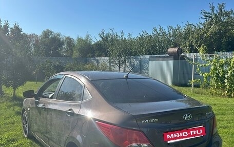 Hyundai Solaris II рестайлинг, 2016 год, 1 100 000 рублей, 5 фотография