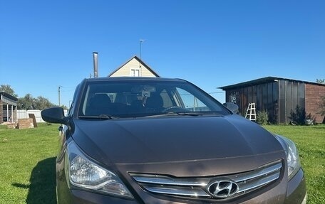 Hyundai Solaris II рестайлинг, 2016 год, 1 100 000 рублей, 2 фотография