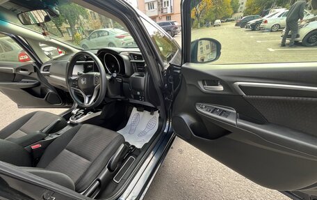 Honda Fit III, 2019 год, 1 650 000 рублей, 5 фотография