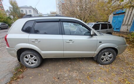 Hyundai Tucson III, 2008 год, 650 000 рублей, 3 фотография