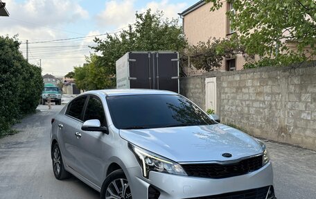 KIA Rio IV, 2021 год, 1 700 000 рублей, 1 фотография