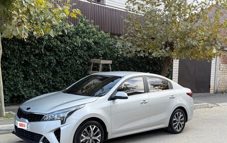 KIA Rio IV, 2021 год, 1 700 000 рублей, 3 фотография