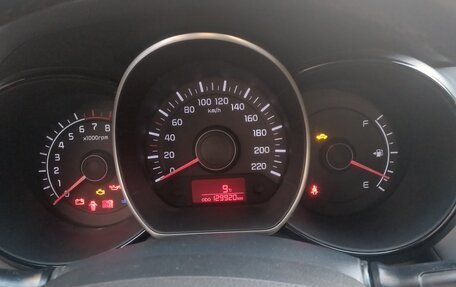 KIA Rio III рестайлинг, 2014 год, 800 000 рублей, 14 фотография
