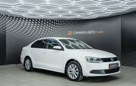 Volkswagen Jetta VI, 2014 год, 867 000 рублей, 3 фотография