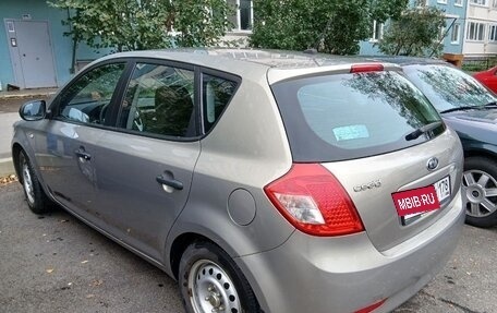 KIA cee'd I рестайлинг, 2012 год, 980 000 рублей, 7 фотография
