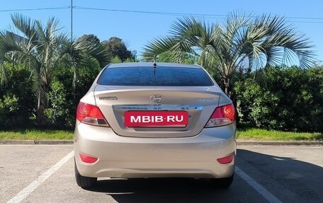 Hyundai Solaris II рестайлинг, 2013 год, 650 000 рублей, 4 фотография