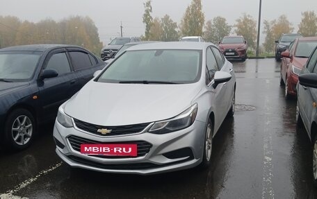 Chevrolet Cruze II, 2018 год, 945 000 рублей, 2 фотография