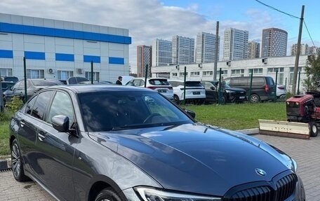 BMW 3 серия, 2021 год, 3 600 000 рублей, 2 фотография