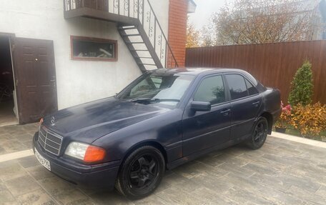 Mercedes-Benz C-Класс, 1995 год, 158 000 рублей, 2 фотография