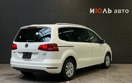Volkswagen Sharan II, 2011 год, 1 365 000 рублей, 5 фотография