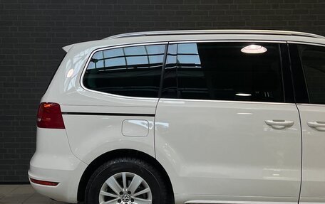 Volkswagen Sharan II, 2011 год, 1 365 000 рублей, 9 фотография